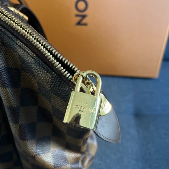 Louis Vuitton bag - Picture 5 of 8